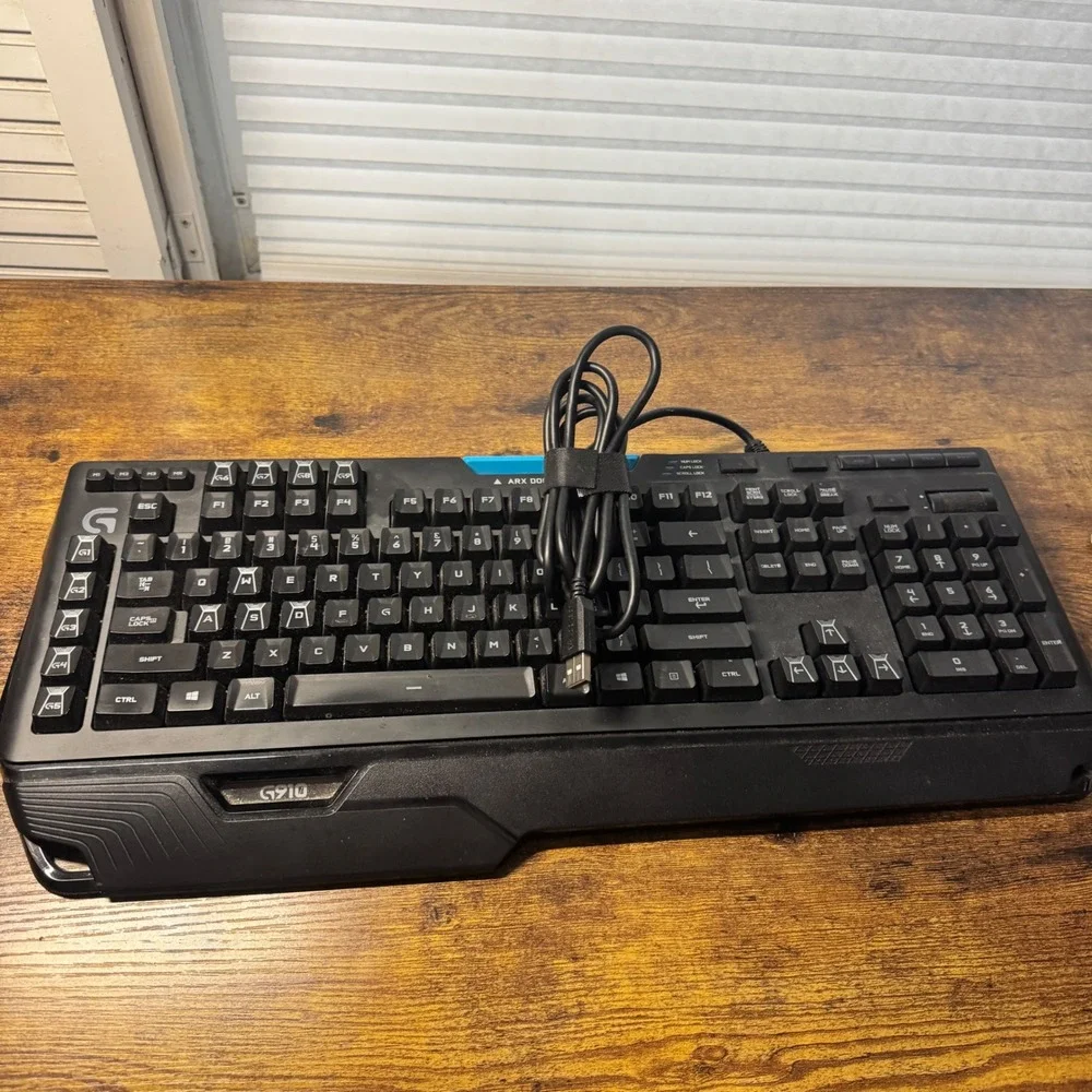 Logitech G910 Orion Spark Mechanical Gaming Keyboard Black RGB Romer-G Wired