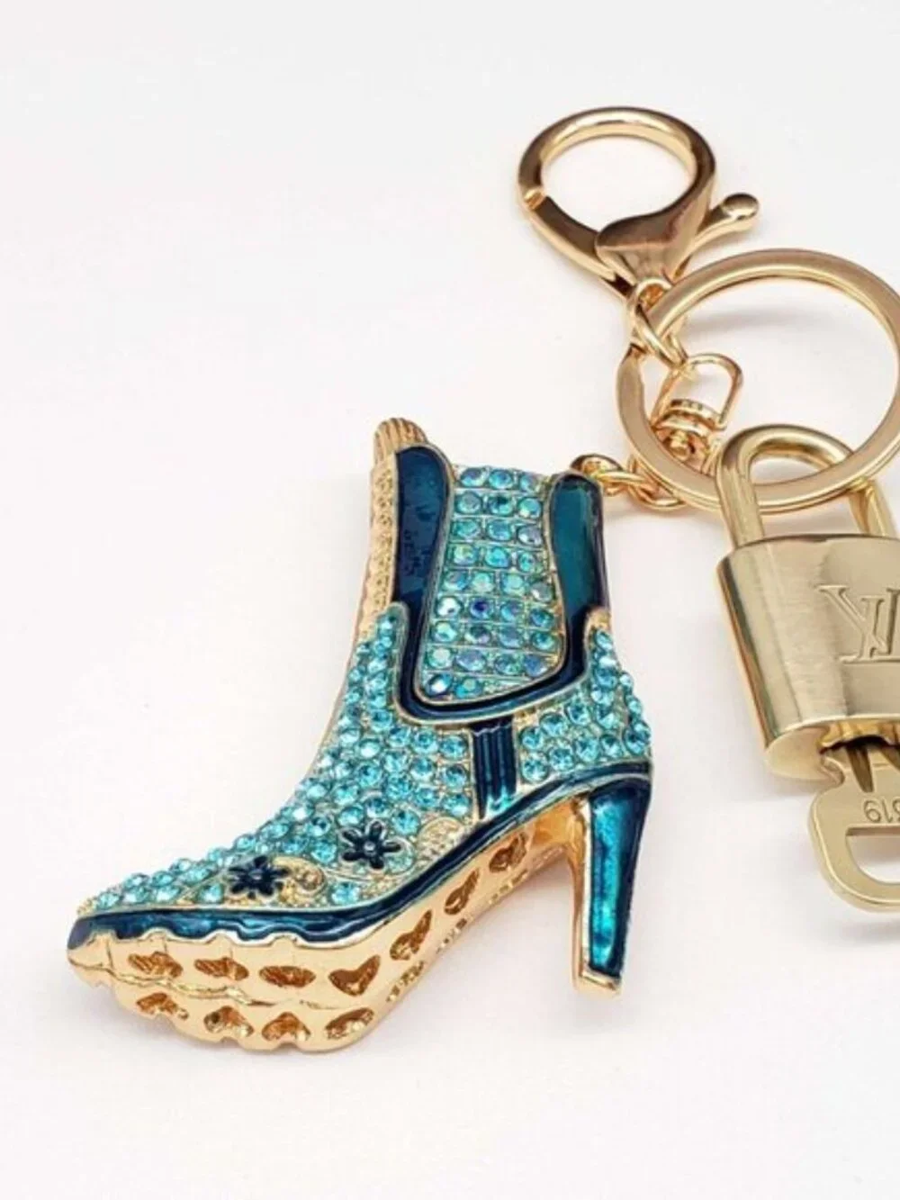 Louis Vuitton Authentic Gold Lock 🔒 Unbranded Shoe Keychain Charm for Bags