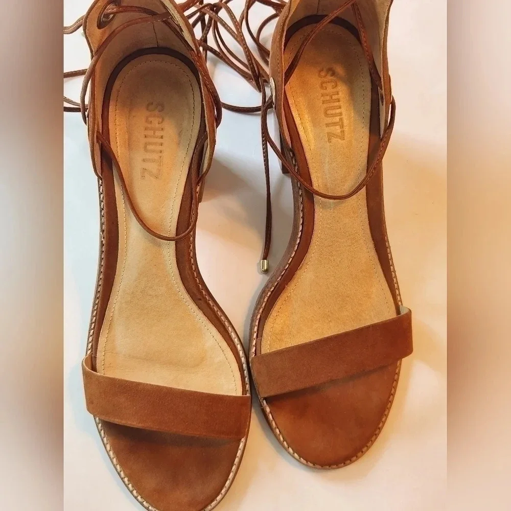 SCHUTZ beautiful pair