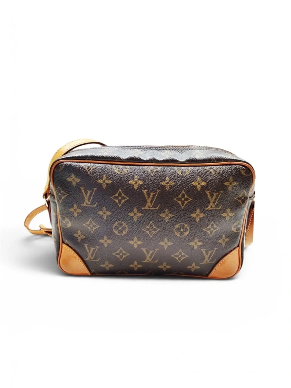 Louis Vuitton classic louis