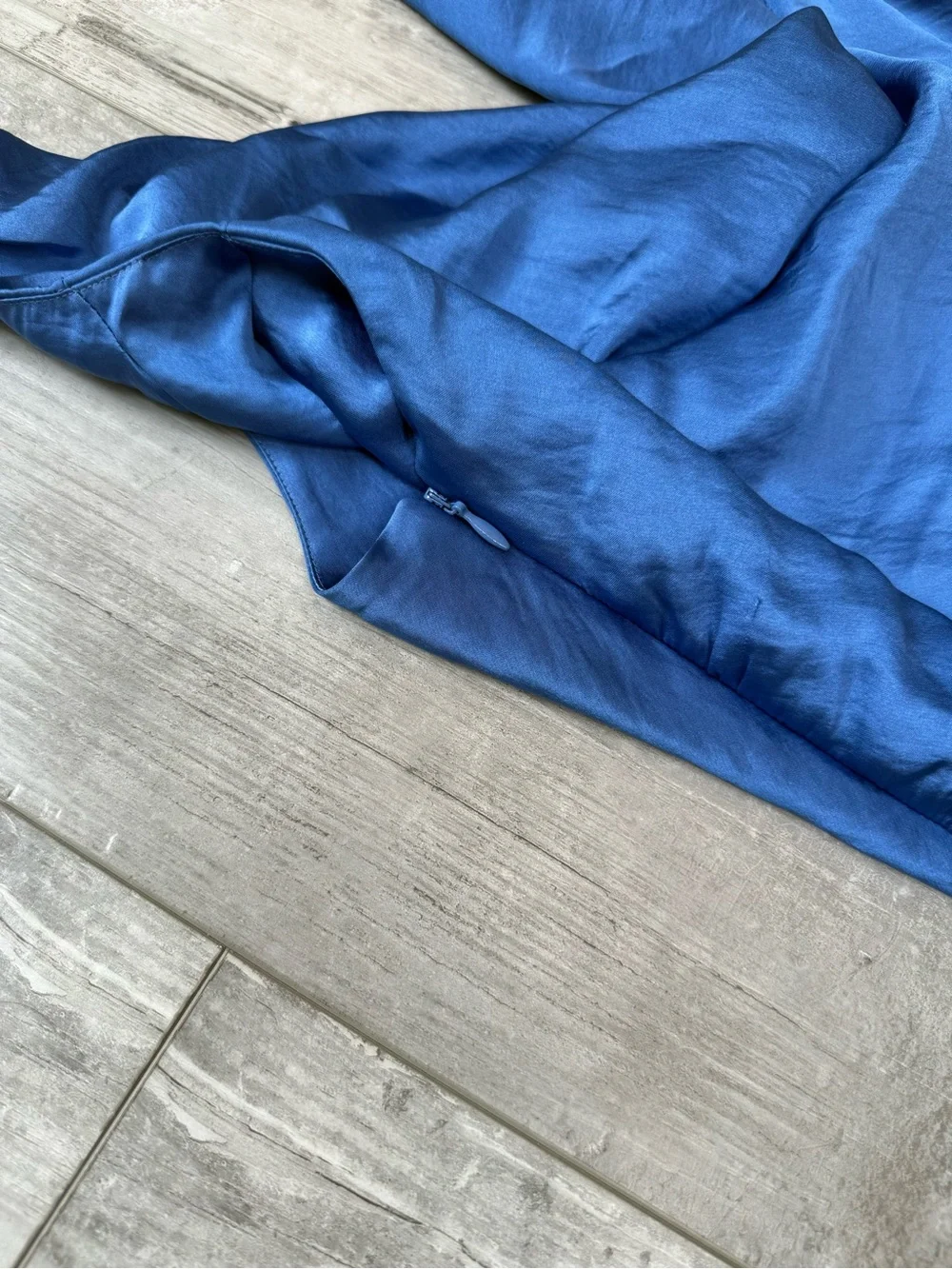 NWT Abercrombie & Fitch Blue Satin Cowl Neck Maxi Dress Small Formal Wedding