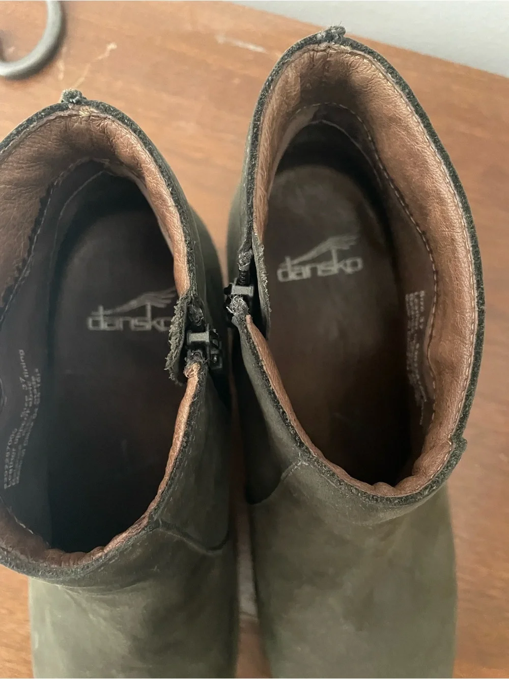 Dansko left lots