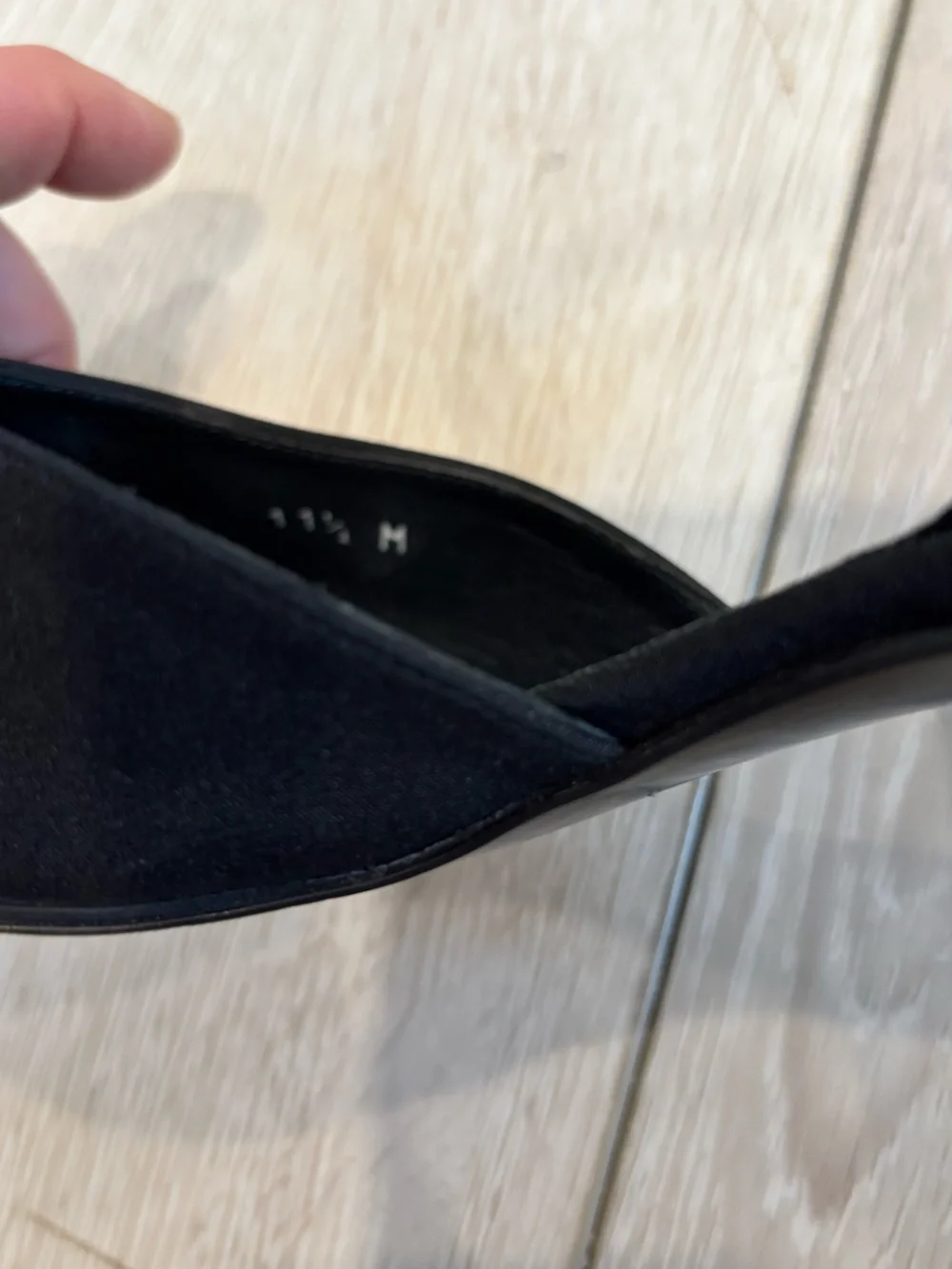 Stuart Weitzman stuart weitzman