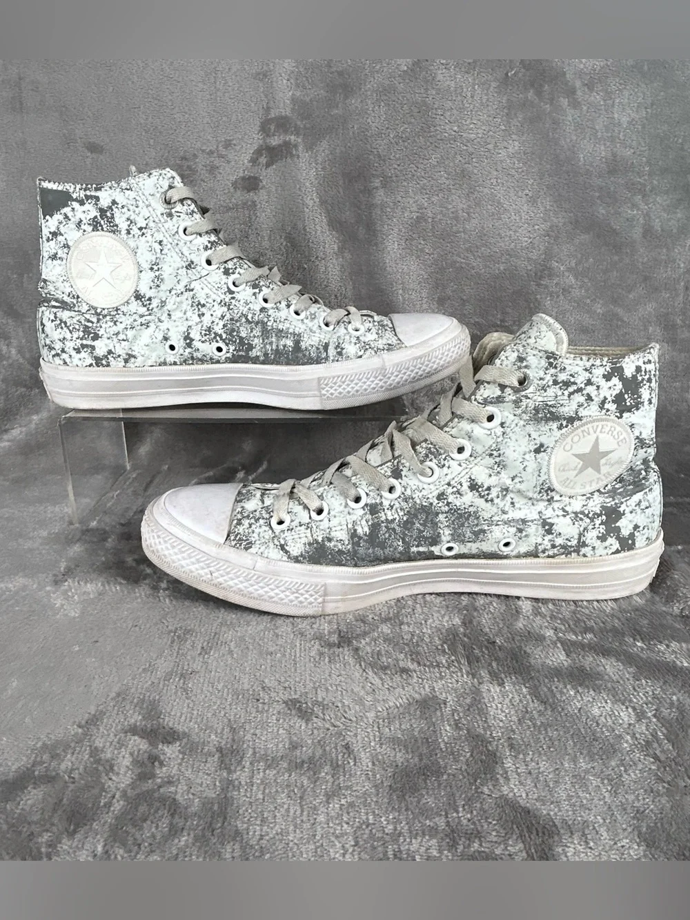 Converse high top