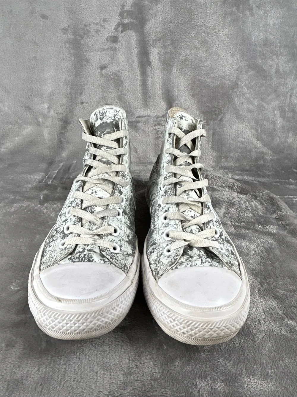 Converse high top