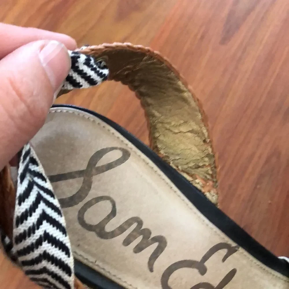 Sam Edelman measure heel