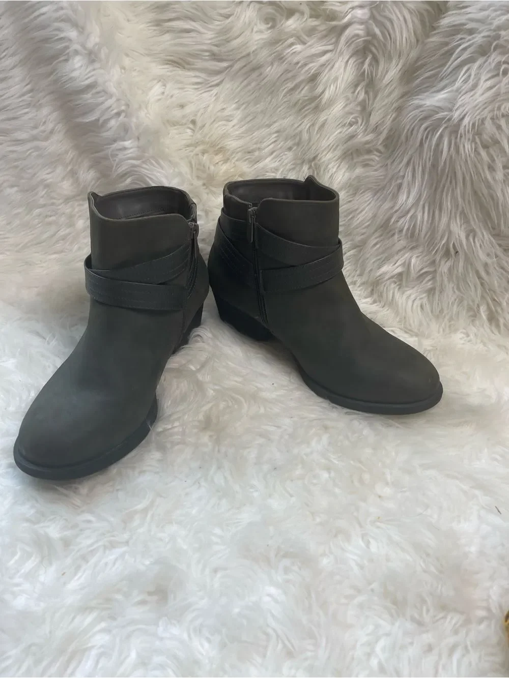 torrid synthetic gray