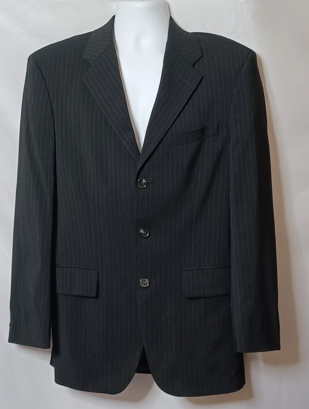 Ralph Lauren Men's Dark Charcoal Pinstripe Suit Blazer. 38R