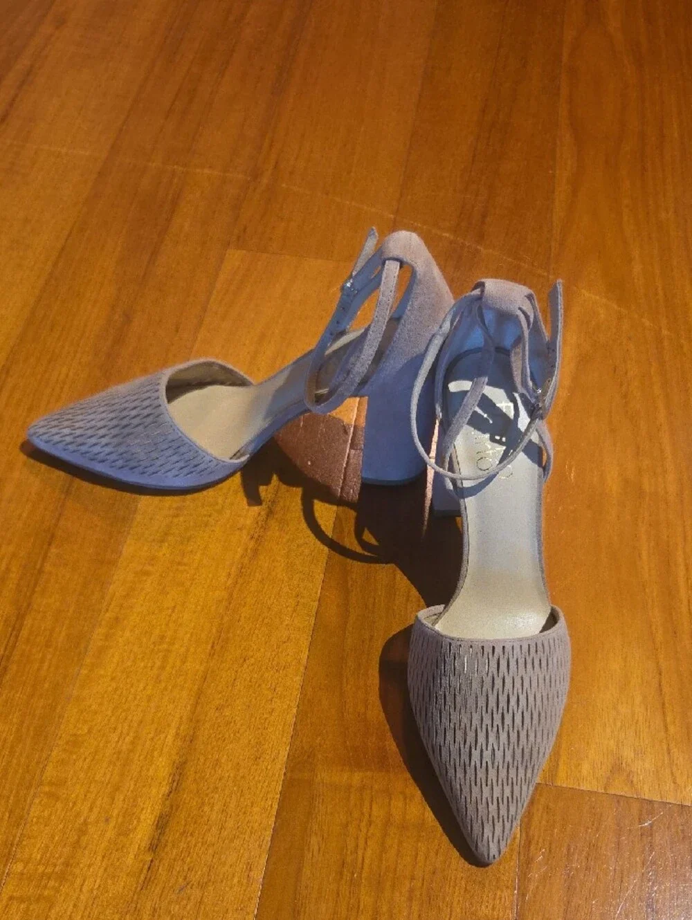 Franco Sarto pointed toe