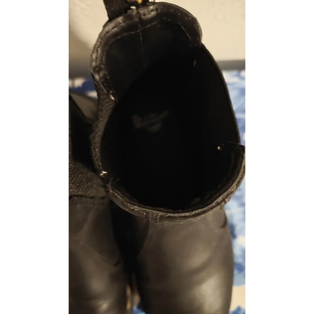 Dr Martens Chelsea Boots 2976 Slip Resistant Leather Black Pre Owned Us7