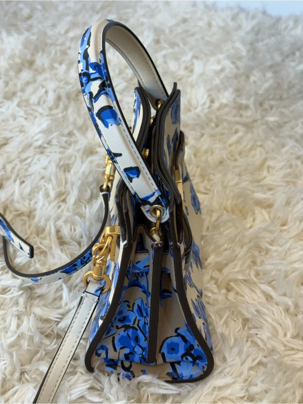 Tory Burch tory burch