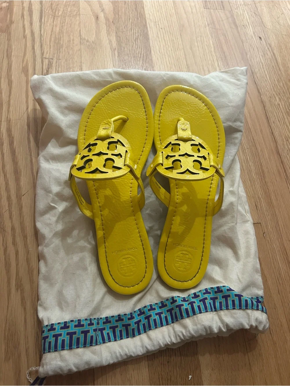 Tory Burch tory burch