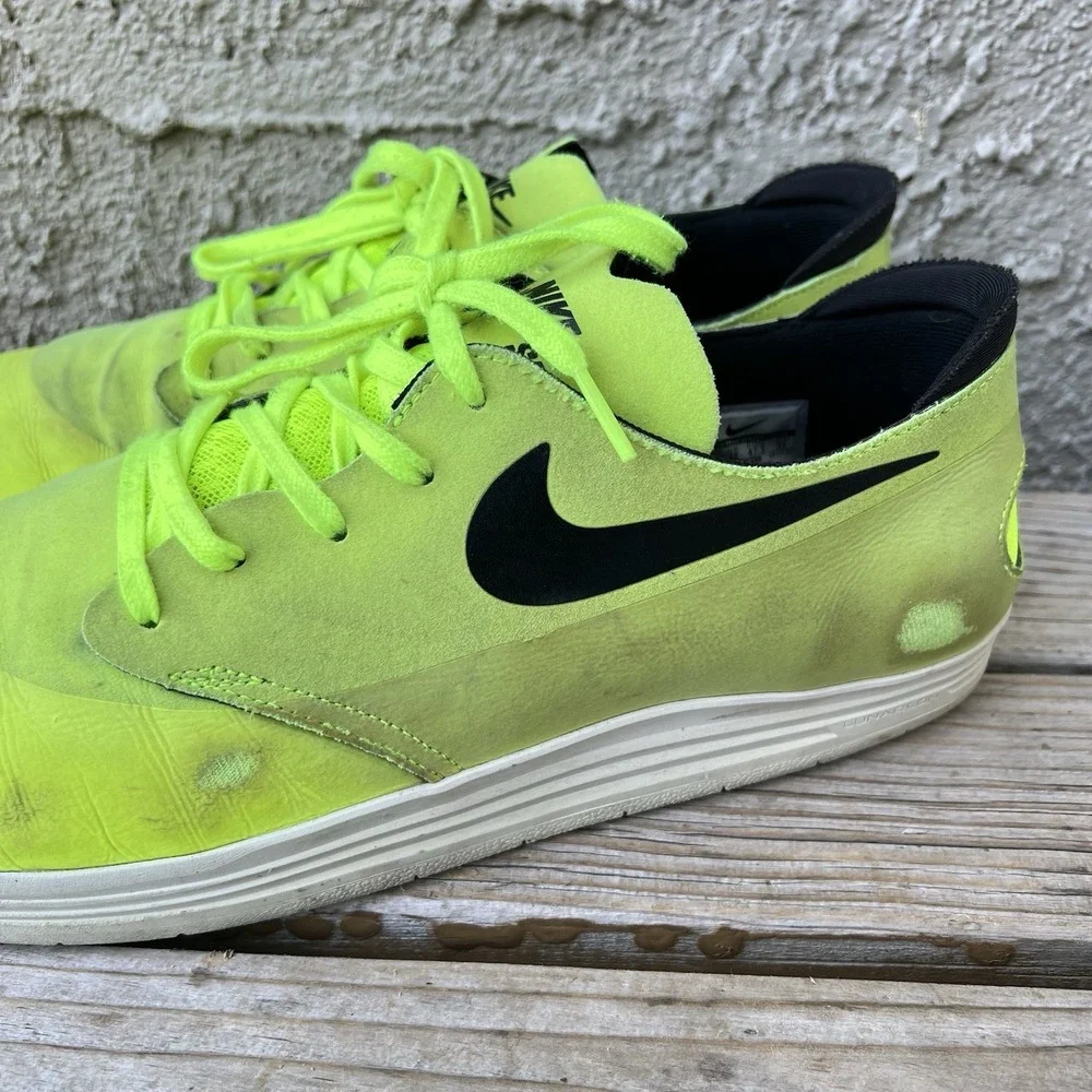 Nike Shoes Men Size 13 SB Lunarlon Oneshot Volt Neon Green