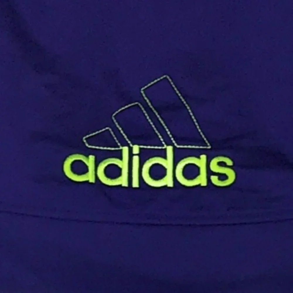 adidas classic sports