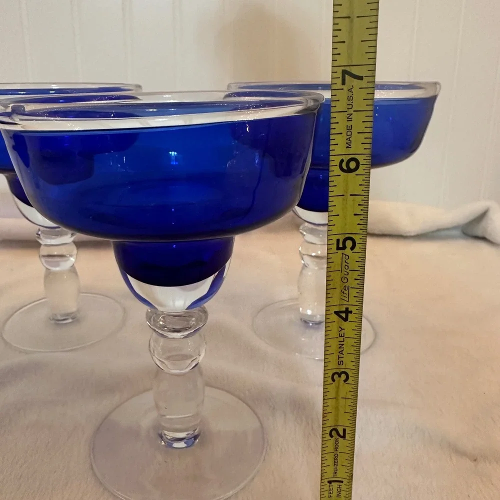 Unbranded bubble material photos
