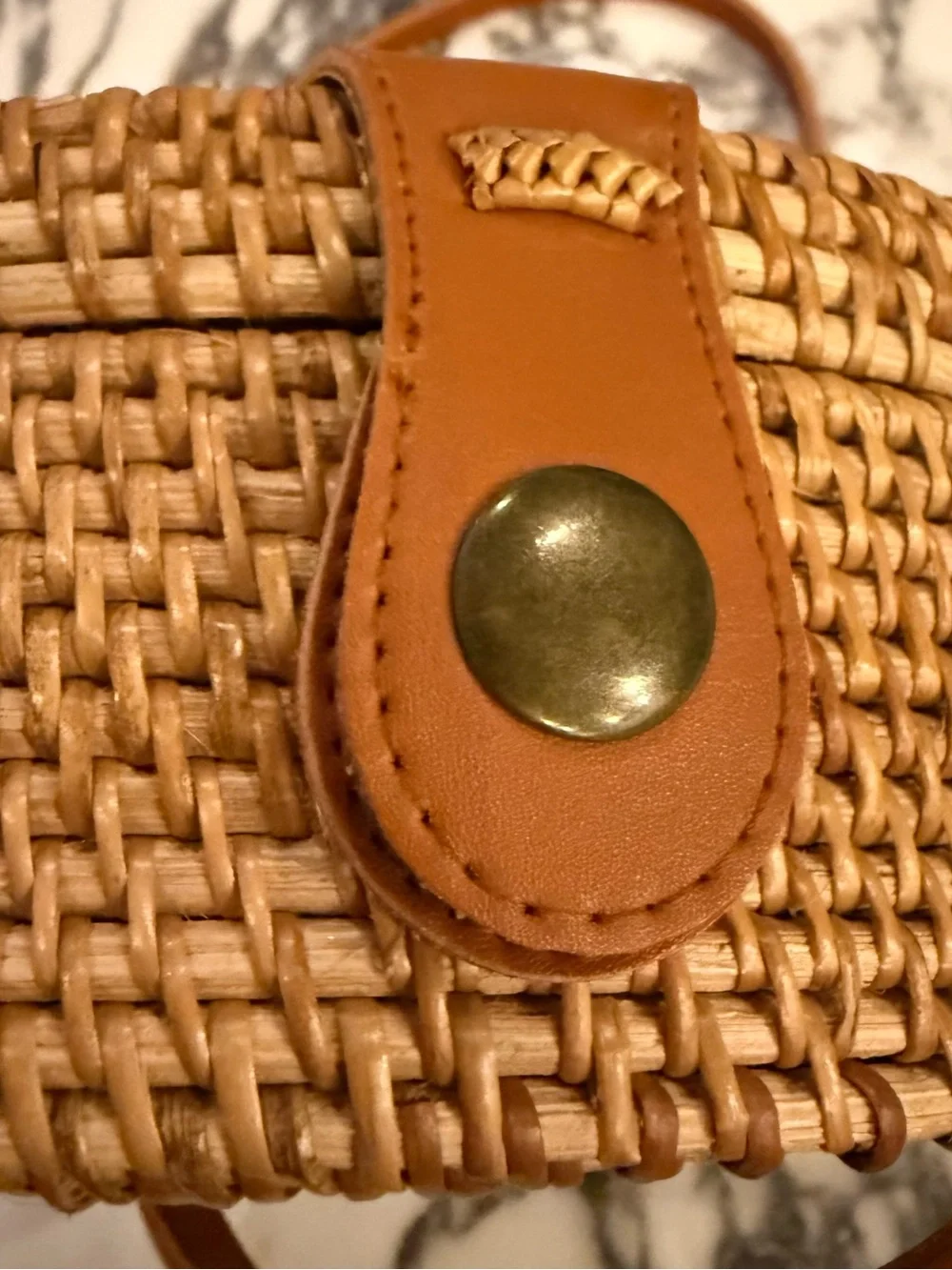 NWT Collection Eighteen Round Rattan Crossbody Bag Boho Wicker Canteen Purse