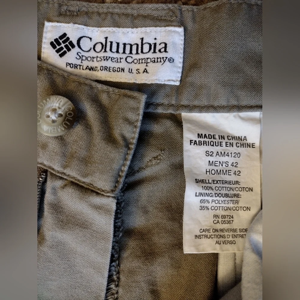 Columbia Men's Olive Cargo Outdoor Sportswear Casual Shorts Men's 42