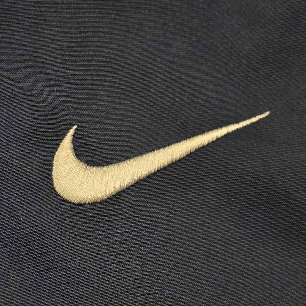 Nike windbreaker jacket
