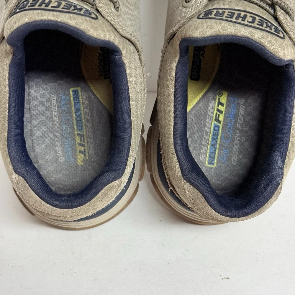 Skechers Respected Loleto Men's Size 9.5 Relaxed Fit Shoes Tan Canvas 204329