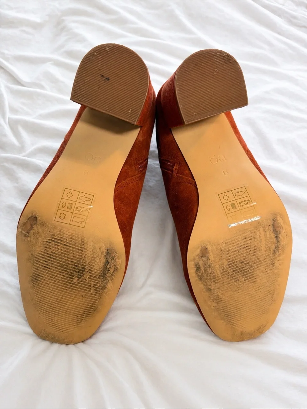 Urban Outfitters Rust Suede Ankle Booties US 9