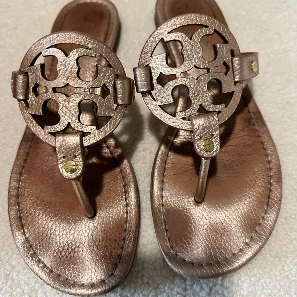 Tory Burch iconic tory