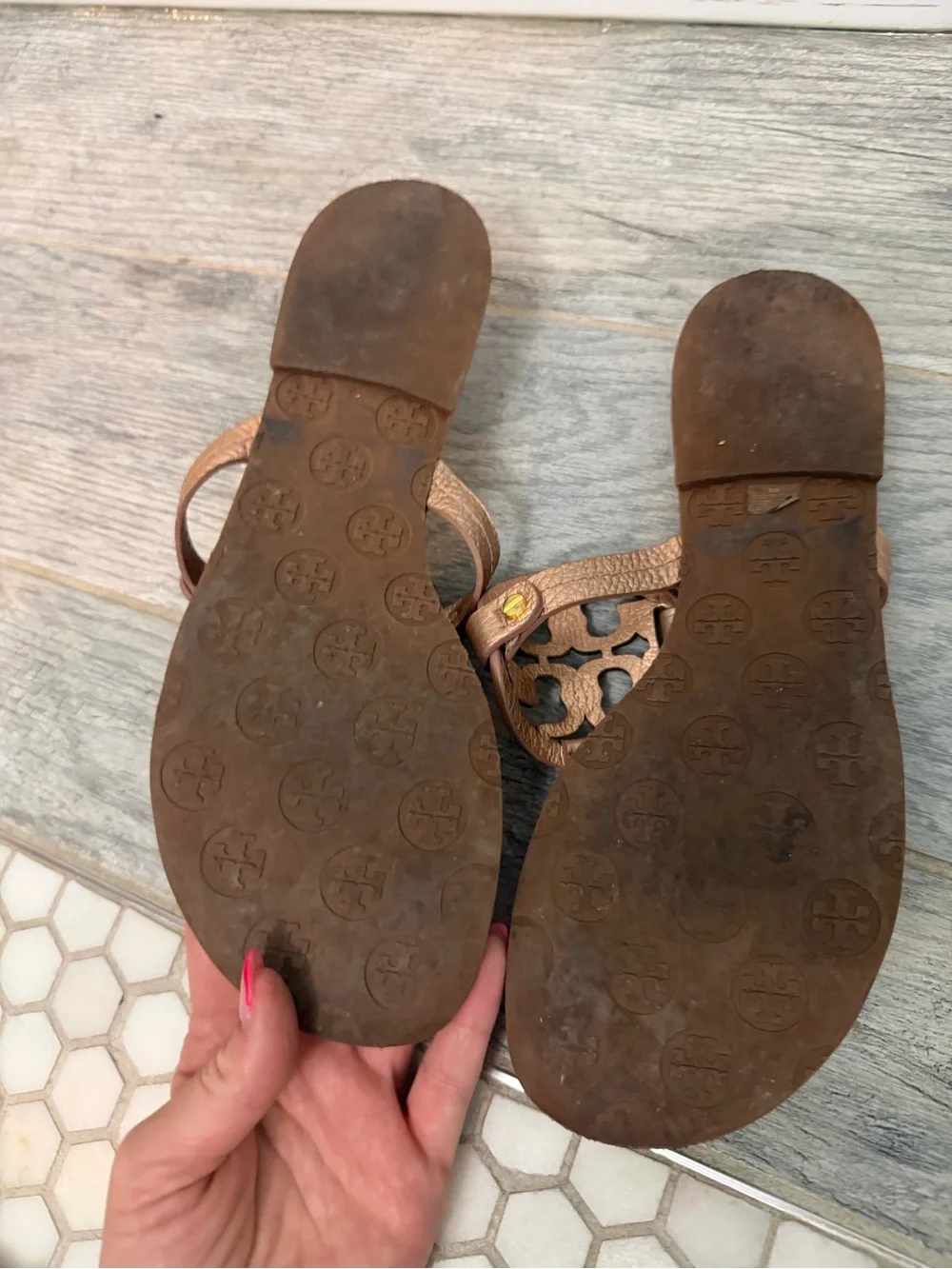 Tory Burch iconic tory