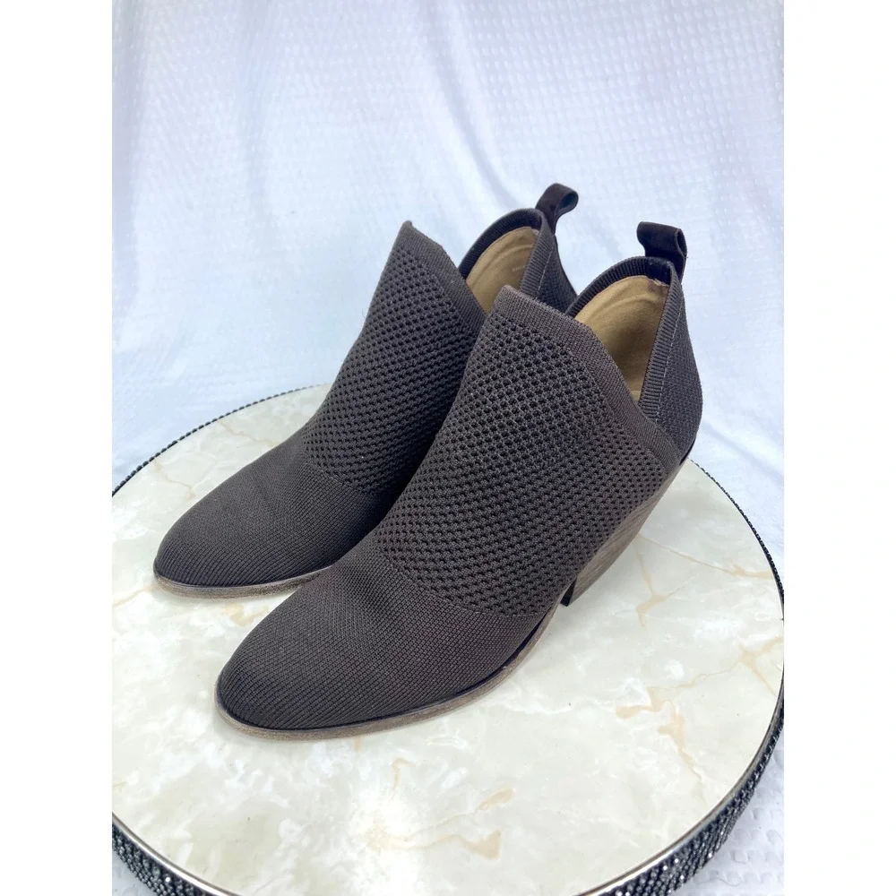 Eileen Fisher these shoes