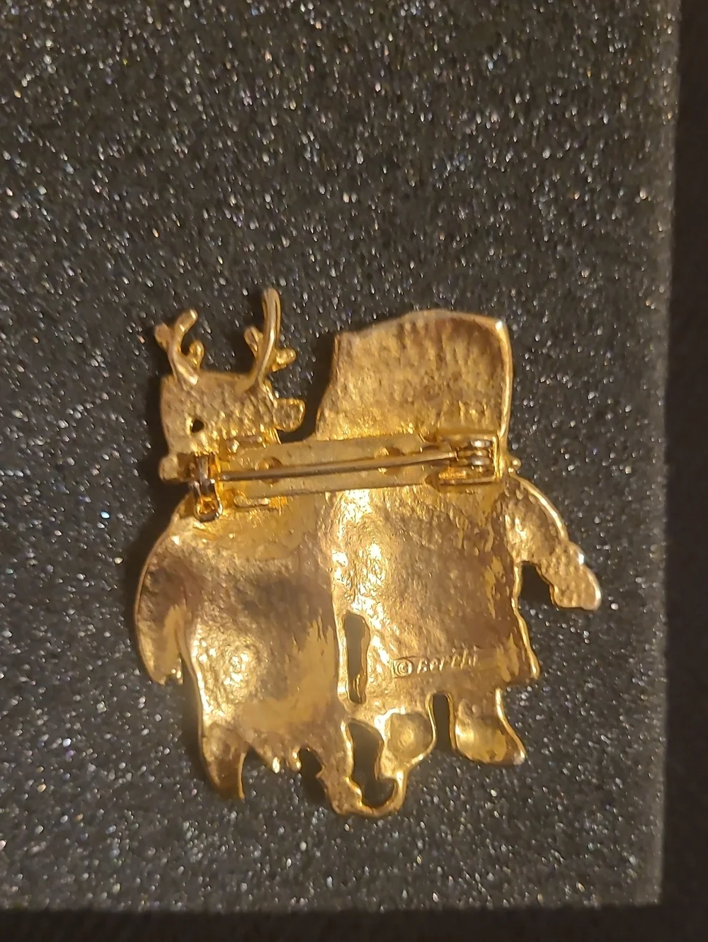 N/A outlining hat cow