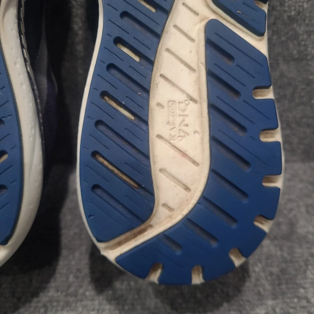 Brooks mens beast