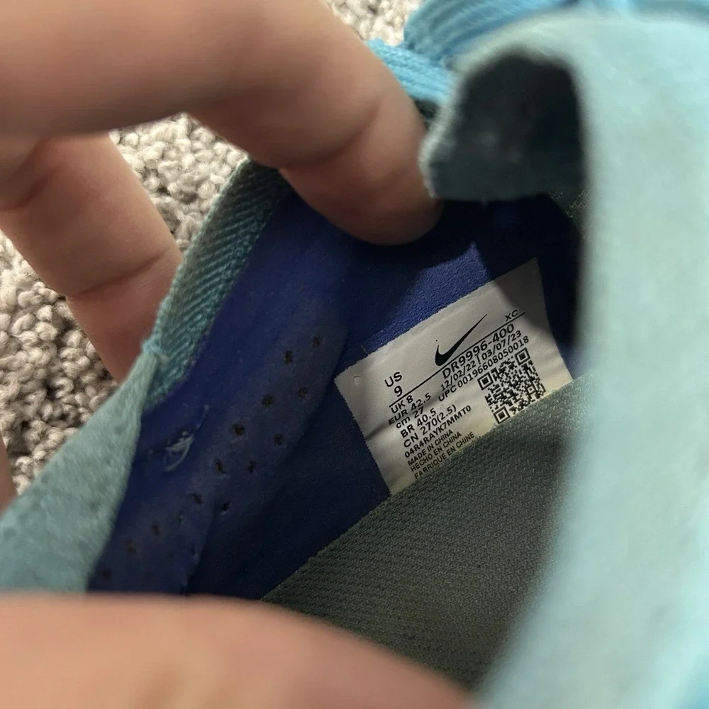 Nike product pair