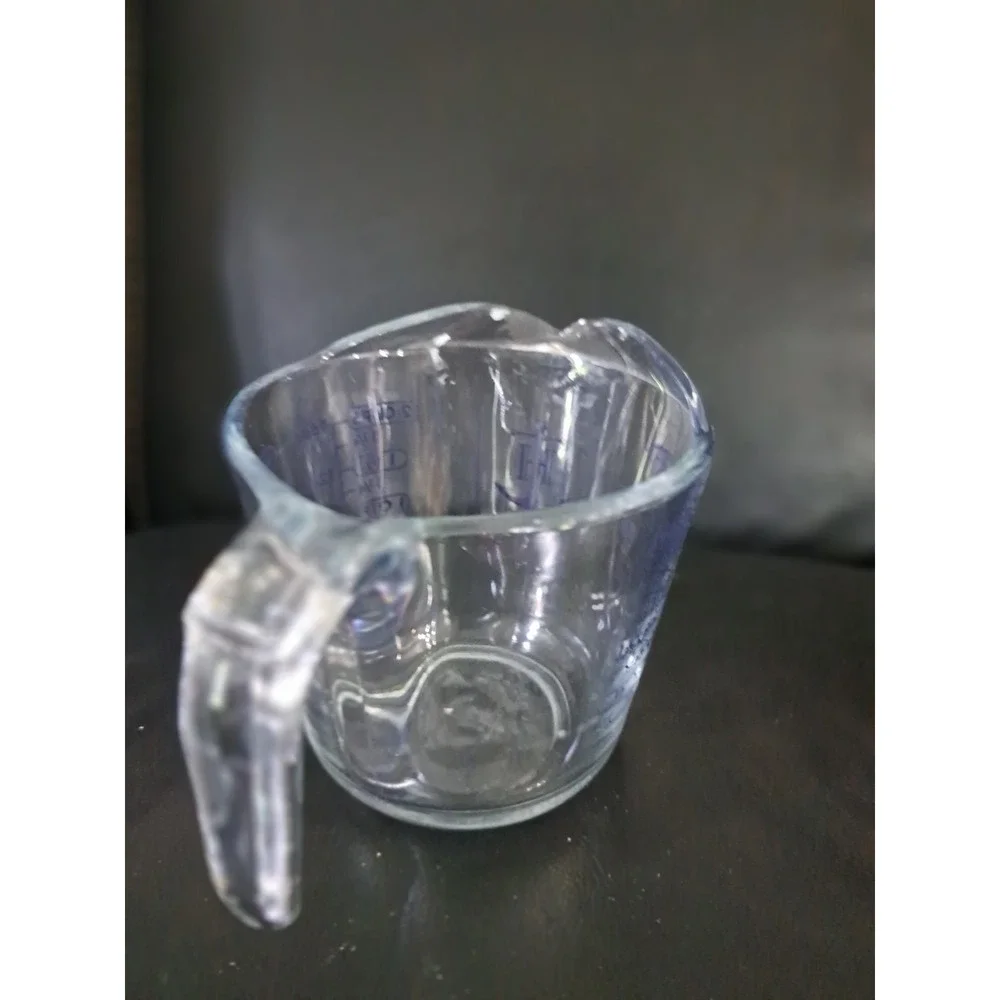 Anchor Hocking convenience measurement cup