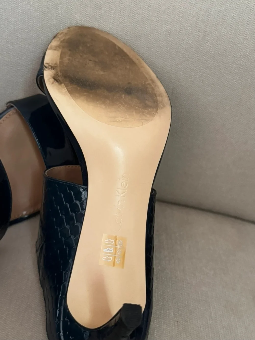 Calvin Klein elegant black