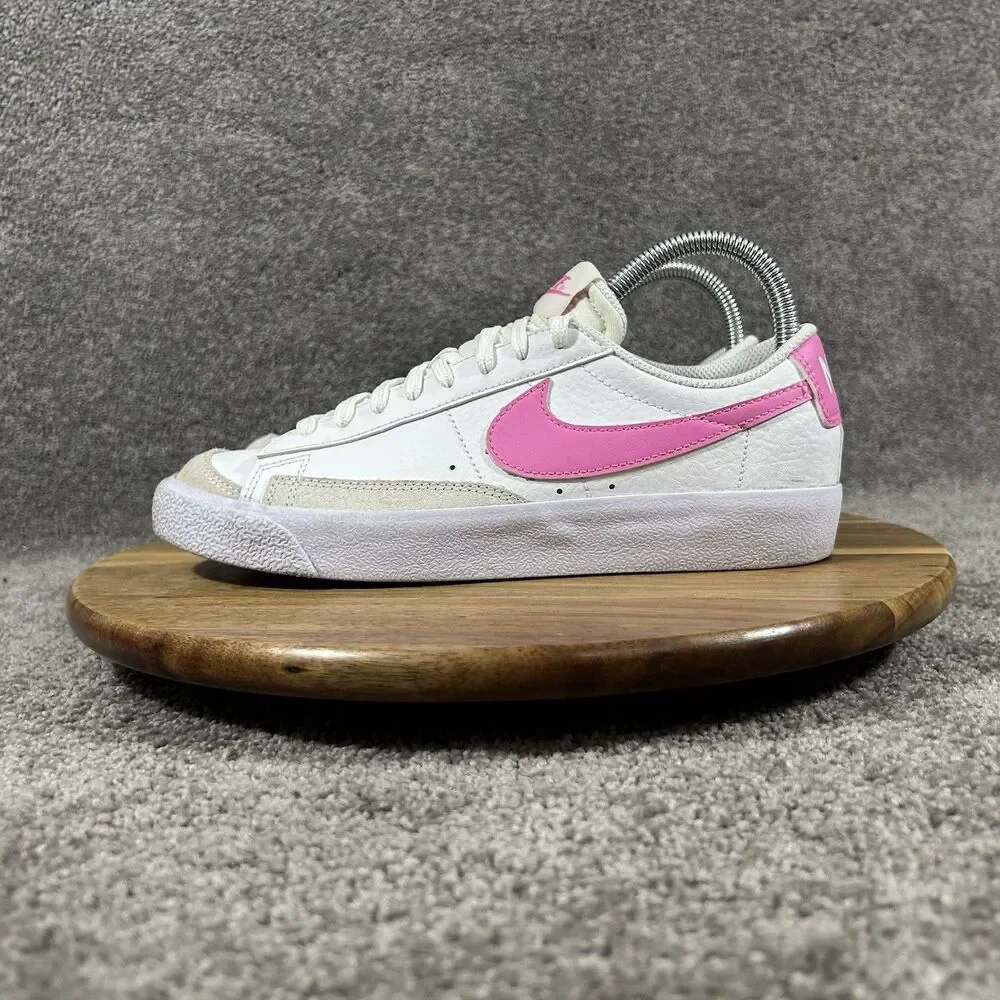 Nike court legacy