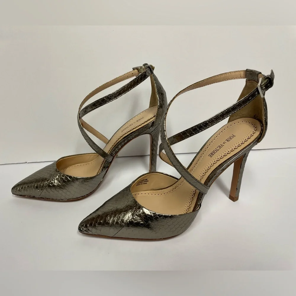 Pour la victoire Cheyenne pointed toe Strappy pumps heel pewter metallic snake 6