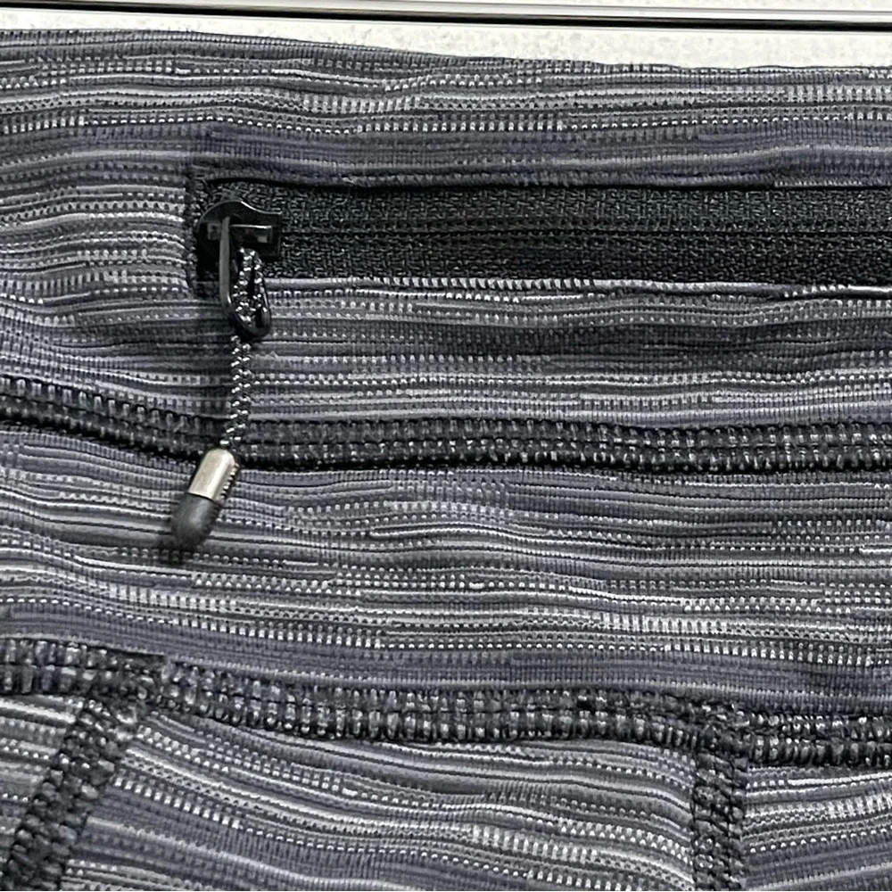 Lululemon Run Inspire Crop II Cyber Stripe Gray 2