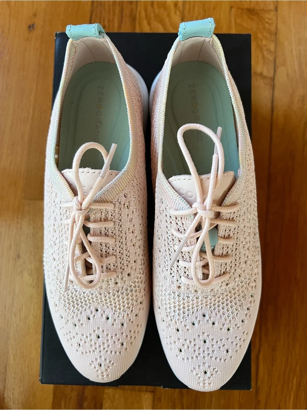 Cole Haan adds flexible knit