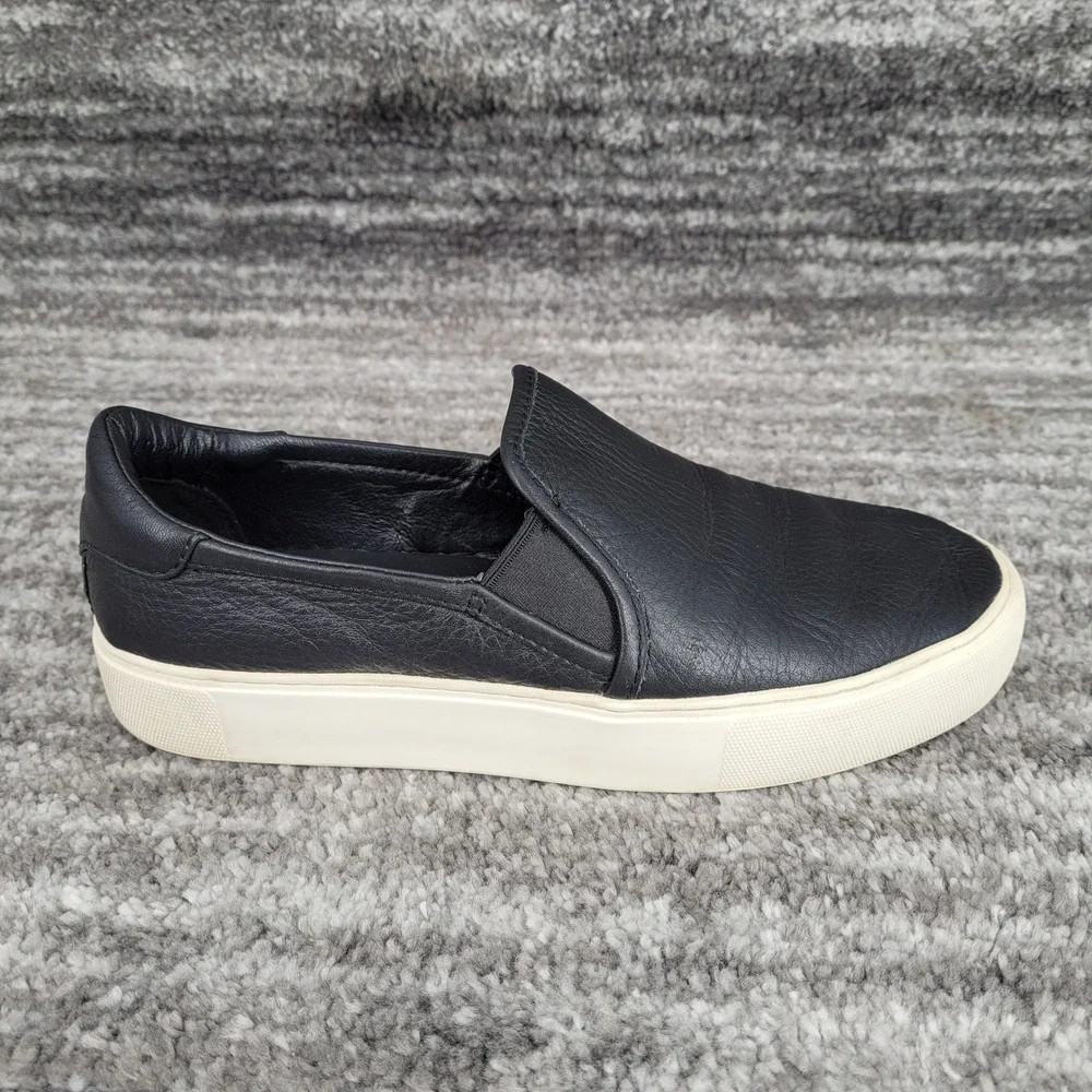 UGG keywords minimalist