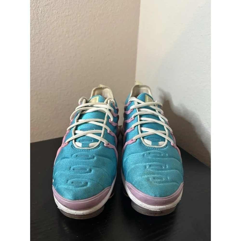 Nike pre owned