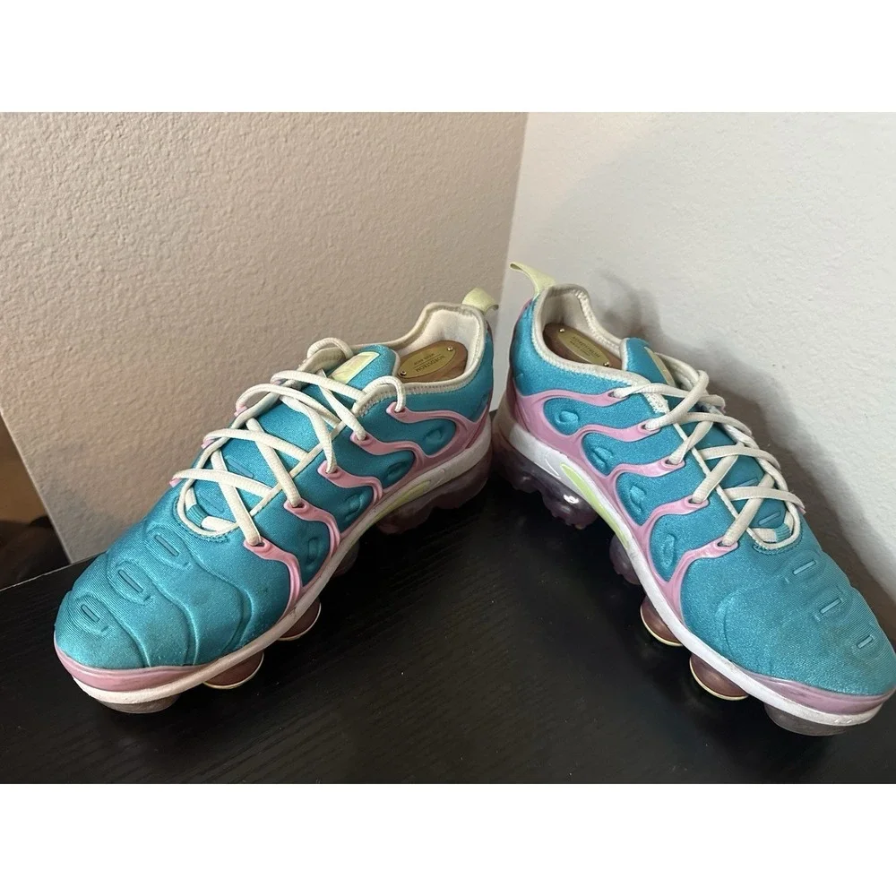 Nike pre owned