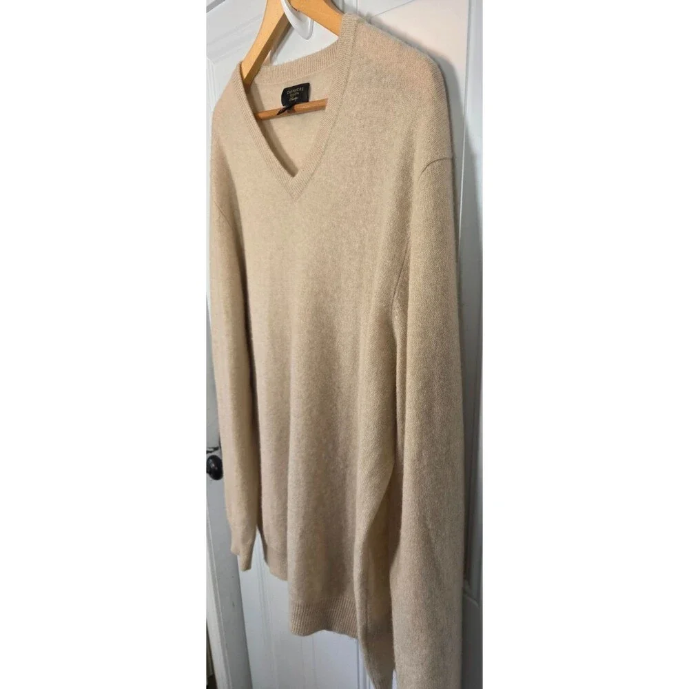 Club Room owned length rips