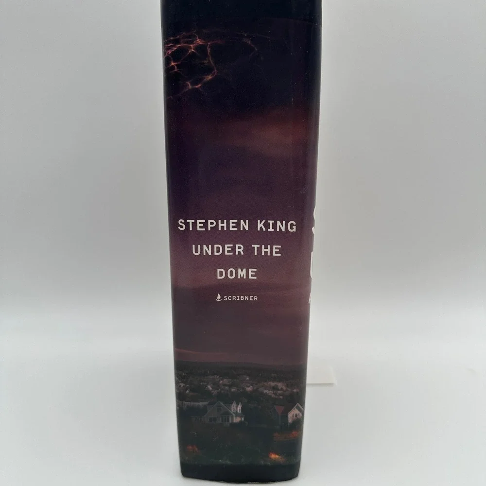 Stephen King Under The Dome 1st Edition 1st Printing Hardcover w/ Dust Jacket 09