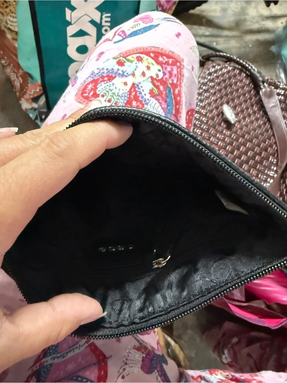 bebe stylish black