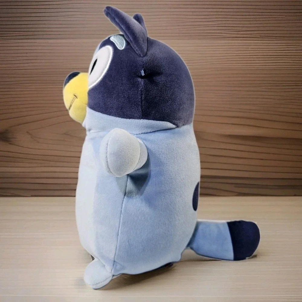 Squishmallows bluey hug