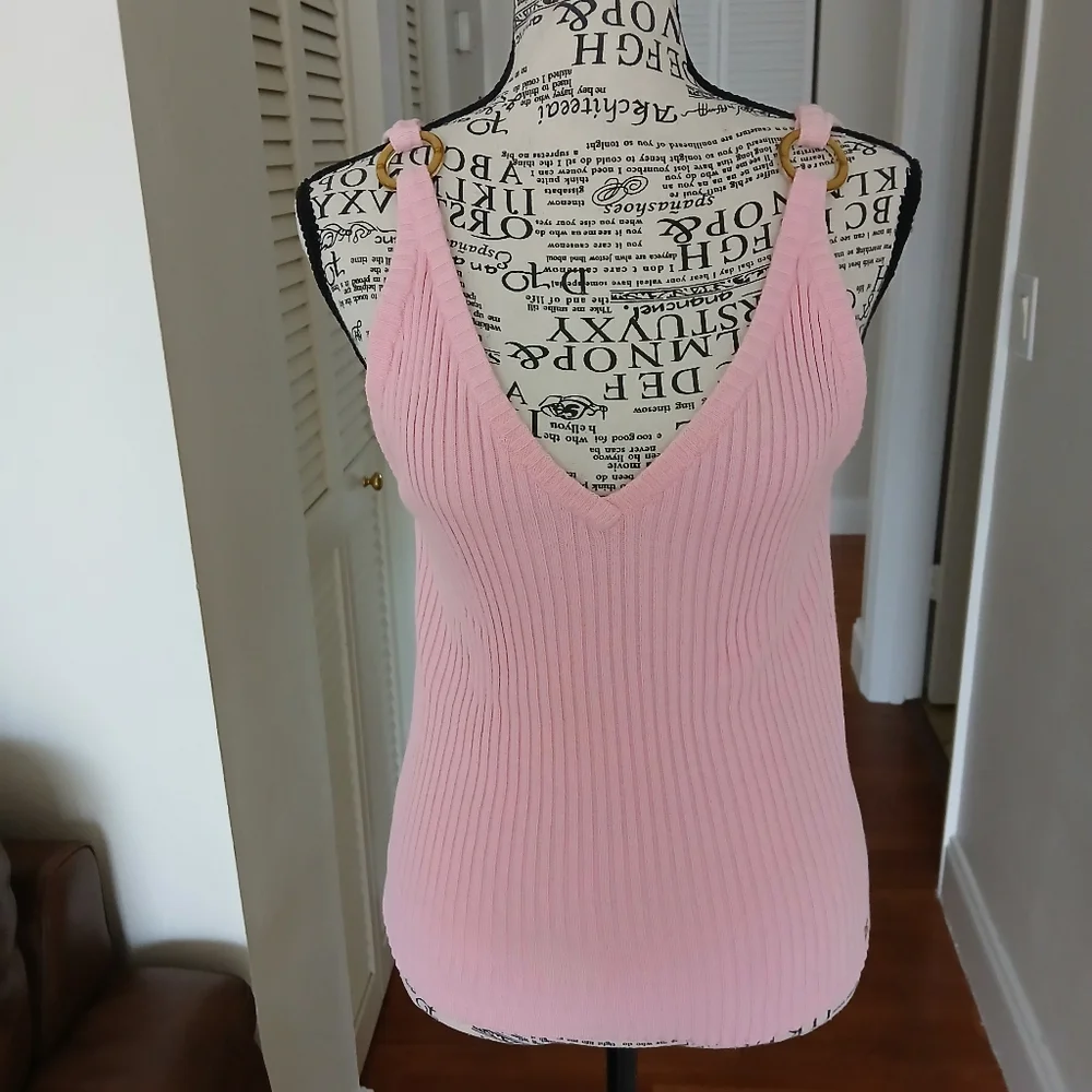 CHANEL pink rib