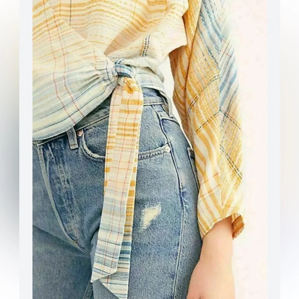 Free People details lightweight