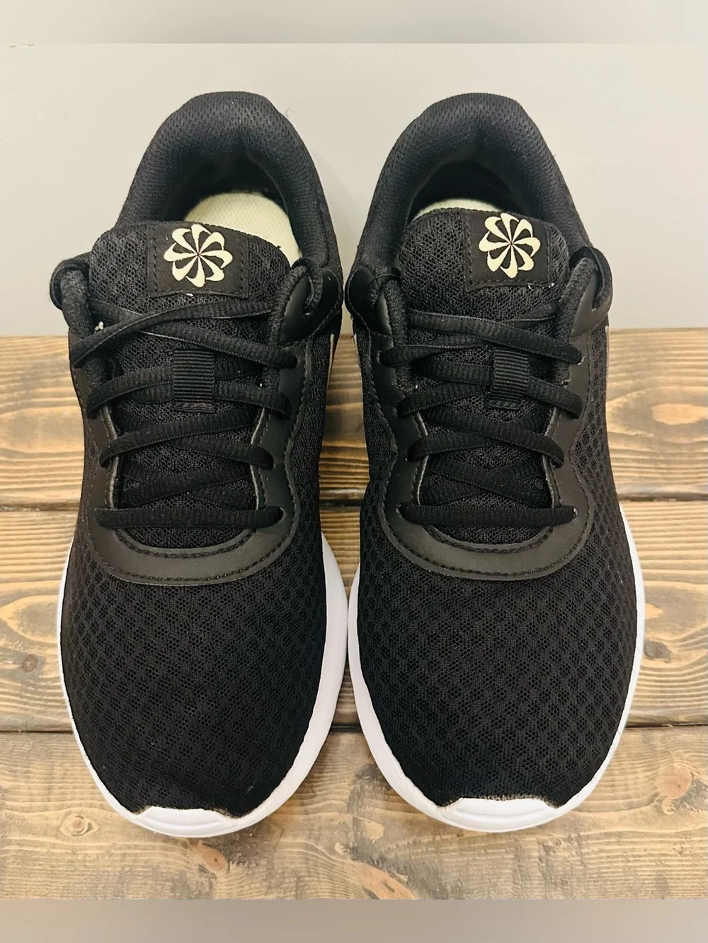 adidas nike womens