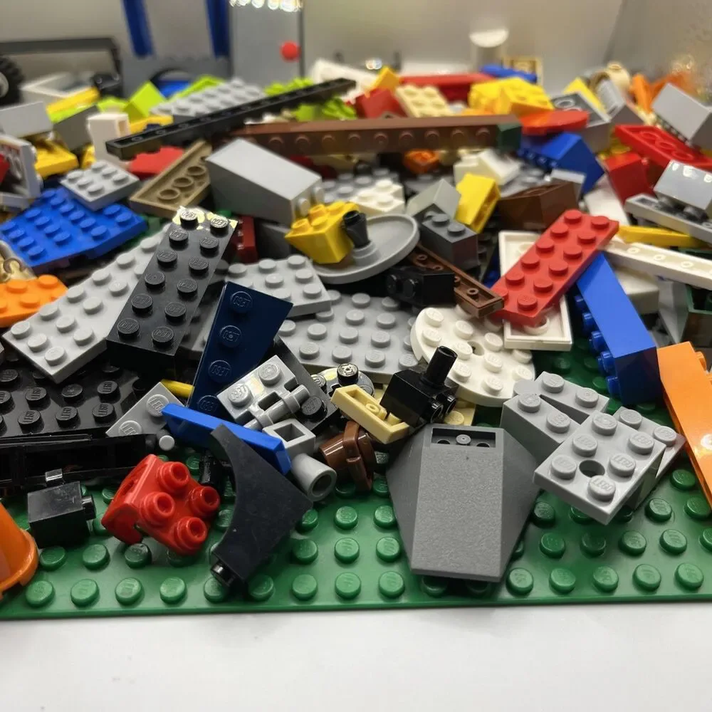 Lego genuine lb
