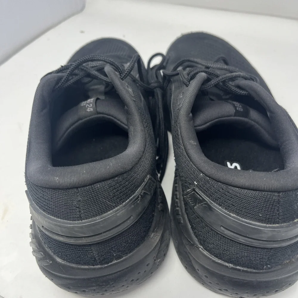 Brooks Beast GTS 24 Shoes Mens Size 12 4E Extra Wide Black Sneakers Athletic