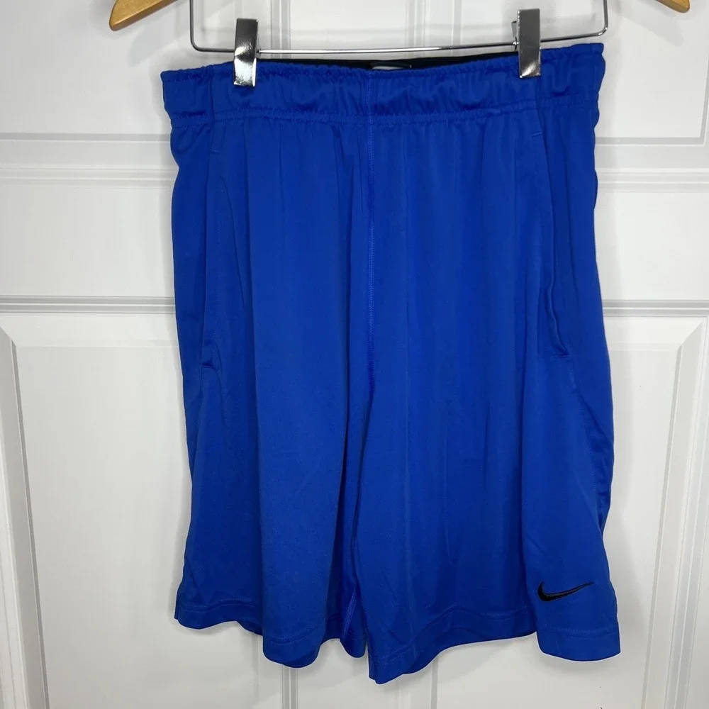 NIKE Men's DRI-FIT Fly 9