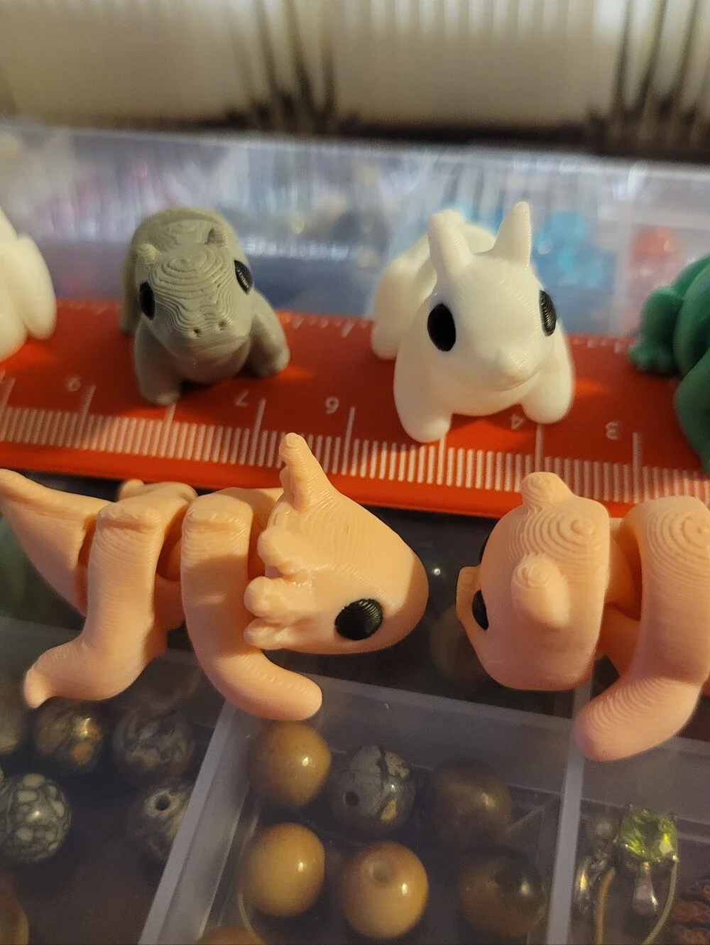Source Unknown small 3d